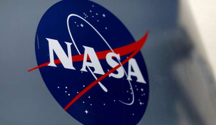 NASA picks 4 US small businesses to build Artemis lunar tech