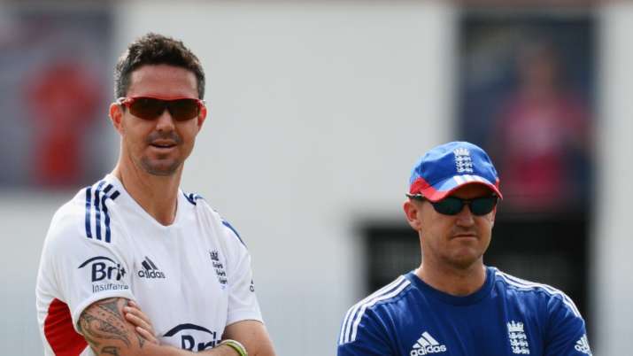 Could've built a better relationship with Kevin Pietersen, says Andy Flower