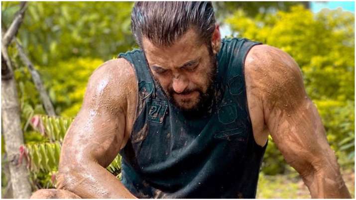 Salman Khan Pays Respects To All Farmers As He Shares Pic Soaked In Mud Celebrities News India Tv