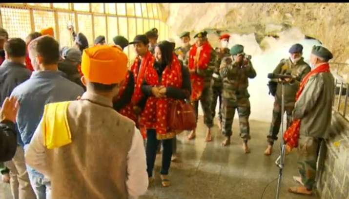 India Tv - Lieutenant Governor of Jammu and Kashmir, GC Murmu, performed “Pratham Aarti” of the ice stalagmite 