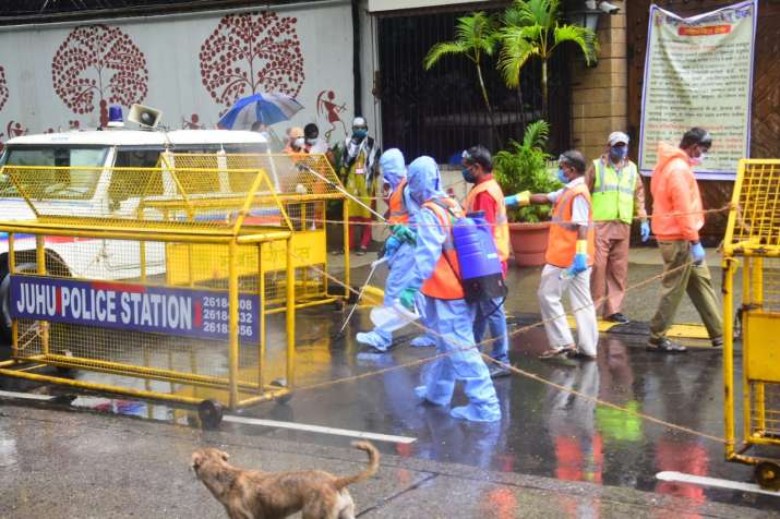India Tv - Sanitization process outside Amitabh Bachchan's house Jalsa