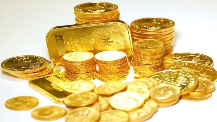 Gold falls Rs 94 on global cues