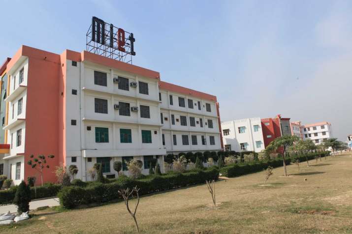 MIET students demanding to fee relaxation amid coronavirus