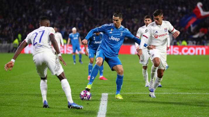 Champions League Returns Pressure Mounts On Real Madrid Barcelona As Race For Quarterfinals Spots Resumes Football News India Tv