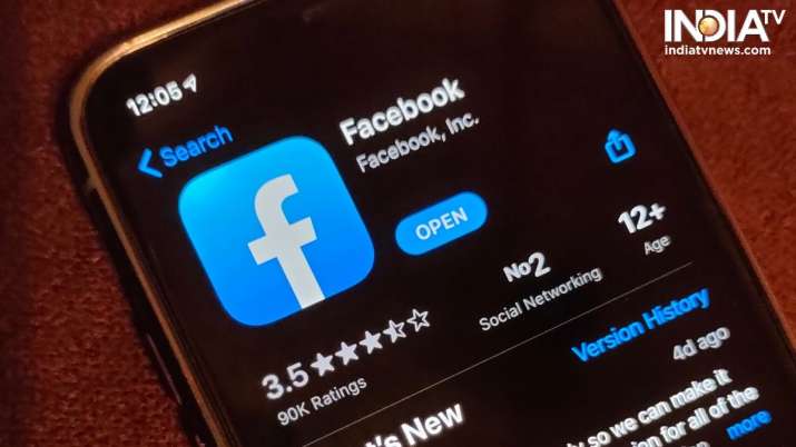 facebook, apple, app store, facebook events, apple waives off app store fee for facebook, app store 
