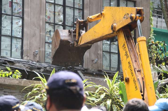 India Tv - Demolition at Kangana Ranaut's office by BMC