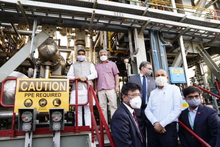 India Tv - Delhi Transport Minister inaugurates HCNG plant and dispensing station, to reduce pollution by 70%
