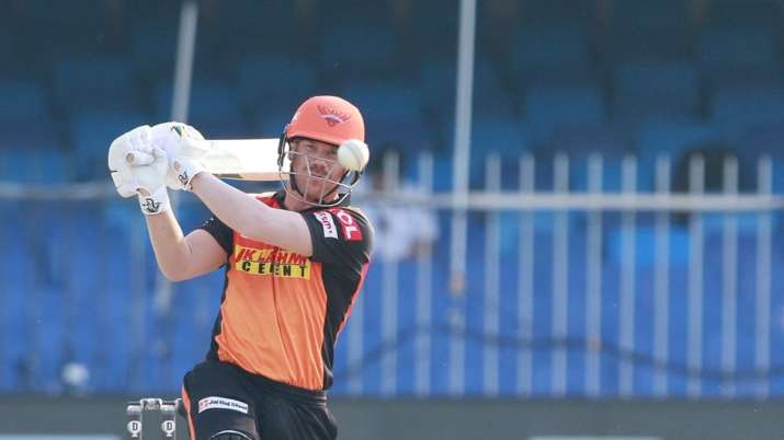 Live Cricket Score Mumbai Indians vs SunRisers Hyderabad IPL 2020: Warner, Pandey take charge in tal