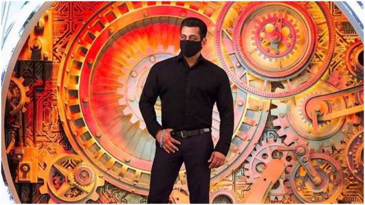 Salman Khan shares first pic from Bigg Boss 14 sets, sports Covid-19 look |  Tv News – India TV