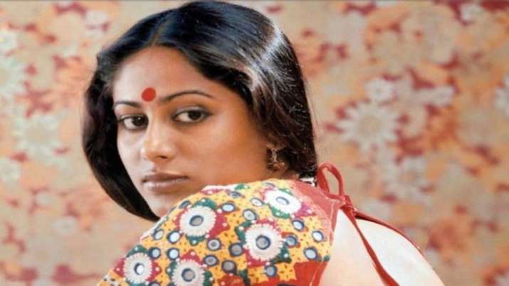 Smita Patil birth anniversary: Husband Raj Babbar and son Prateik Babbar pay tribute