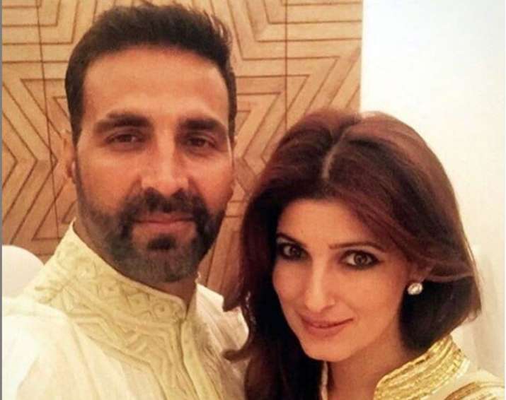 Twinkle Khanna On Marriage Husbands After A Year Just Stop   Ttt 1603027703 