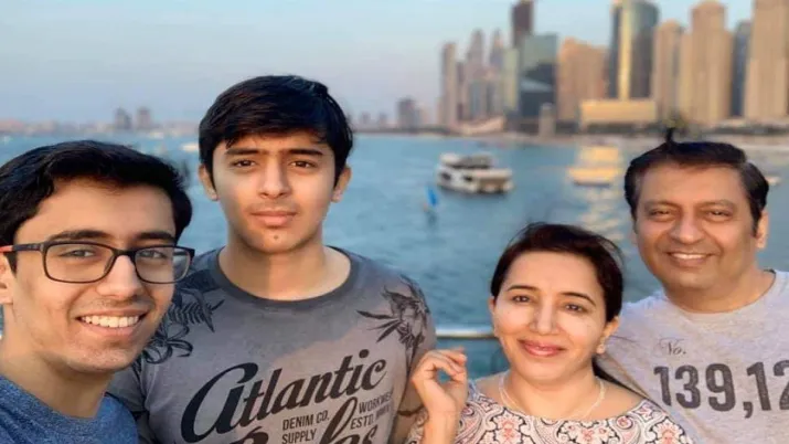 Dubai-based Indian teen turns school project into family business