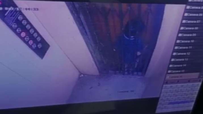 5-yr-old boy crushed to death after getting stuck in lift door in Dharavi | India News - India TV