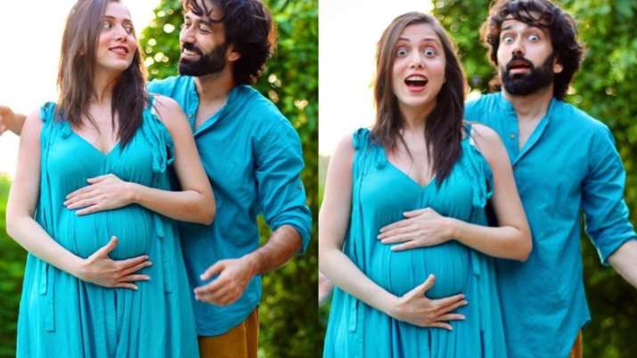 Nakuul Mehta and wife Jankee Parekh's pregnancy announcement is super adorable. See pics and video | Tv News – India TV