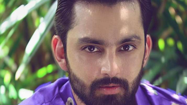 Himansh Kohli calls out fake video that shows him apologising to ex