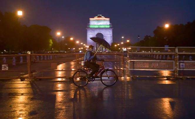 Night curfew imposed in Delhi on New Year's eve, no celebrations allowed at public places