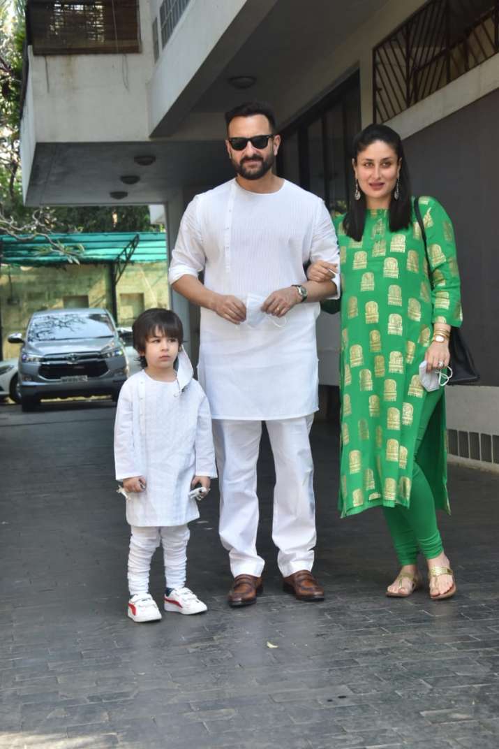 India Tv - Saif Ali Khan, Kareena Kapoor Khan and Taimur