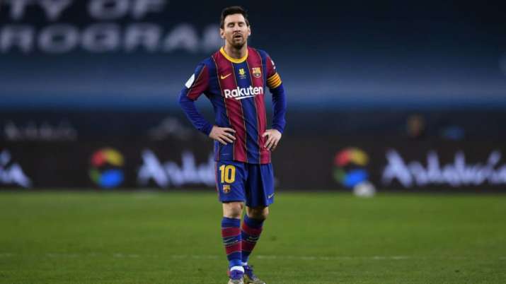 Overleving versieren Additief Lionel Messi departure seems imminent as FC Barcelona in huge debt of €1,173 m | Football News – India TV