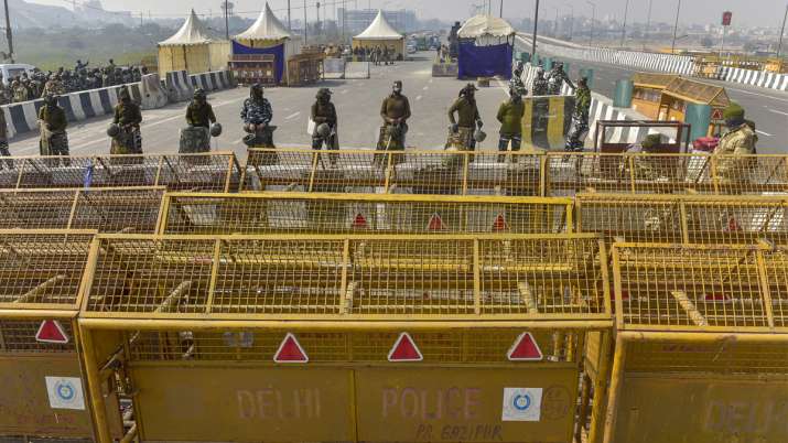 Delhi traffic update: Ghazipur border closed, heavy security deployment at Singh border. Check details