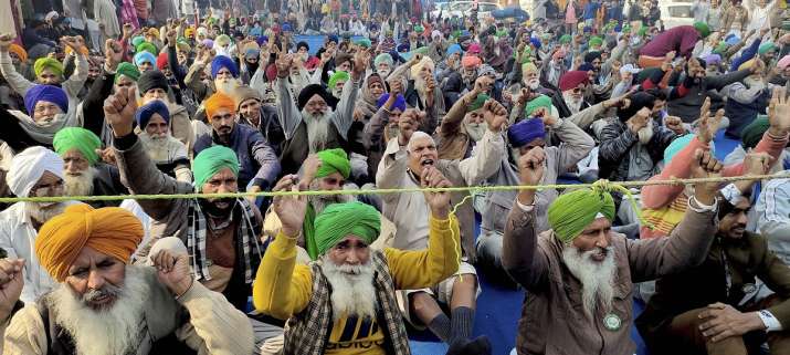 Govt-farmers to hold ninth round of talks on Friday; Tomar