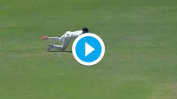 IND vs ENG 1st Test: Watch Shubman Gill falls to brilliant ...