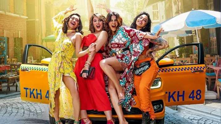 India Tv - Women's Day 2021: Women revolutionizing the web through clutter-breaking performances