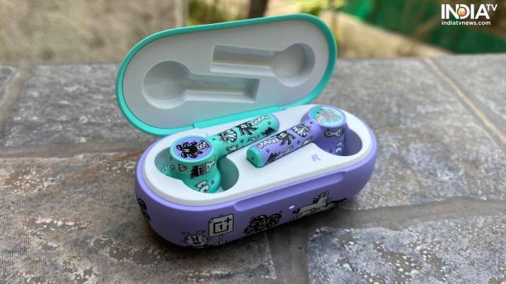 OnePlus Buds Z Steven Harrington Edition