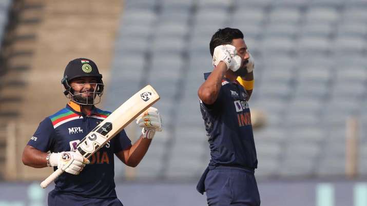 India batsman Rishabh Pant looks on as KL Rahul celebrates