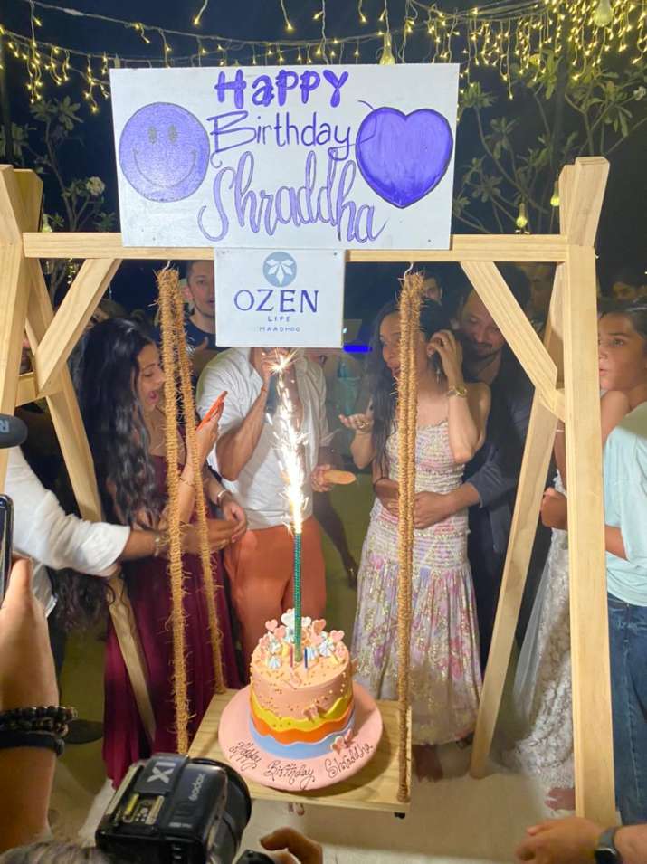 Unseen Pics | Shraddha Kapoor celebrates birthday with rumoured beau Rohan  Shrestha and her family in Maldives | Celebrities News – India TV