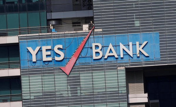 yes bank, pnb