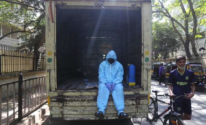 Mumbai Police issues fresh COVID-19 lockdown guidelines: