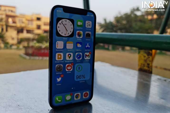 apple, iphone