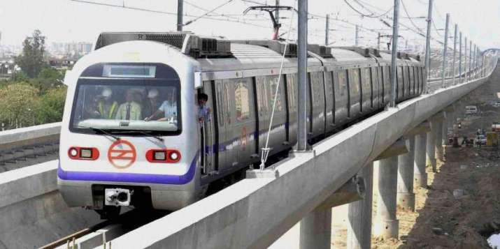 Delhi night curfew, delhi metro dmrc metro, delhi metro news latest, delhi metro entry essential cat