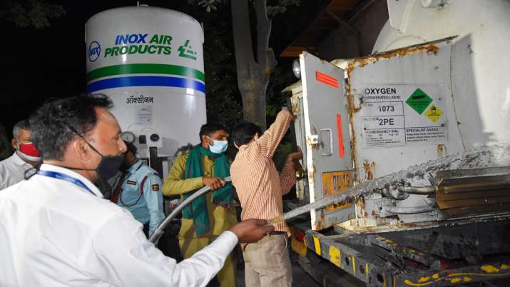 India Tv - covid situation, coronavirus, oxygen supply, supreme court on covid situation, delhi hc covid