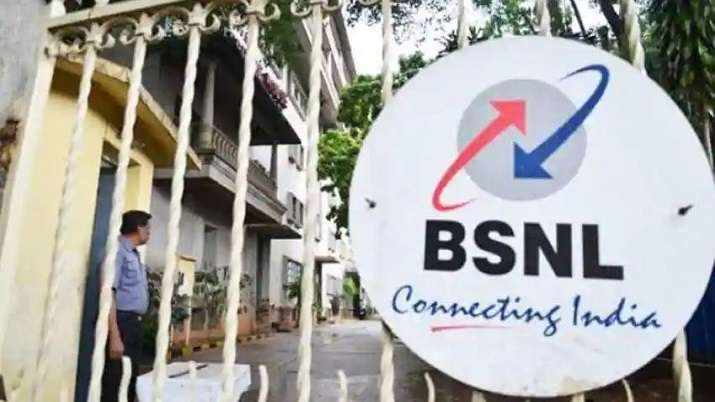 BSNL directed to pay wages to contract workers by 15th of every month