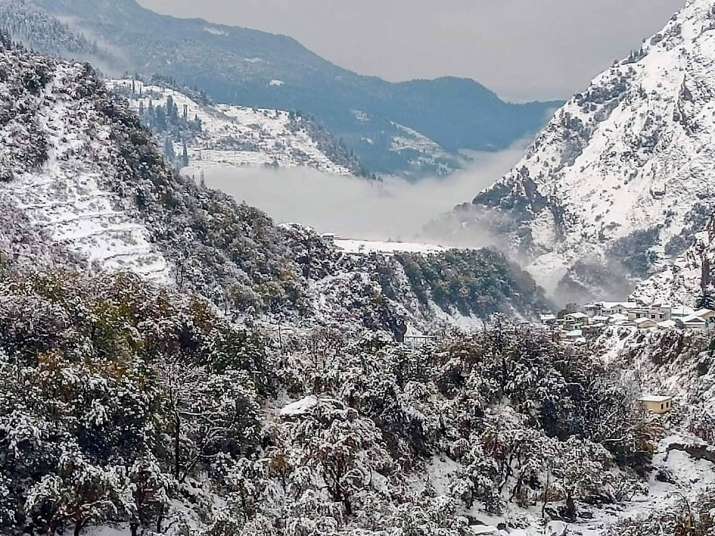 Uttarakhand: Scientists conduct aerial survey of glaciers in Chamoli, team to submit report to Govt