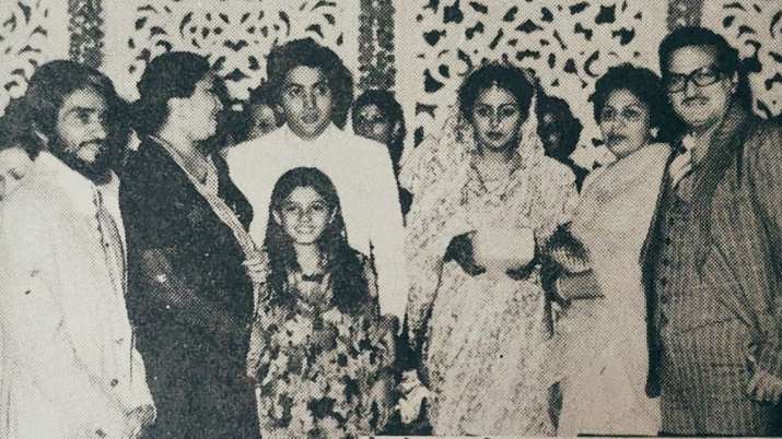 Unseen photo Rishi Kapoor Neetu Kapoor wedding courtesy Raveena Tandon ...