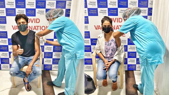 Riteish Deshmukh Wife Genelia D Souza Get Vaccinated Against Covid 19 Celebrities News India Tv