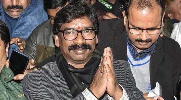 Jharkhand govt waives Rs 980 crore loan of 2.46 lakh