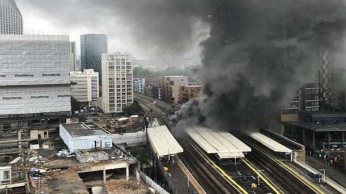 London Elephant Castle Rail Station Fire Rescue Work Video Photos Latest News Updates World News India Tv