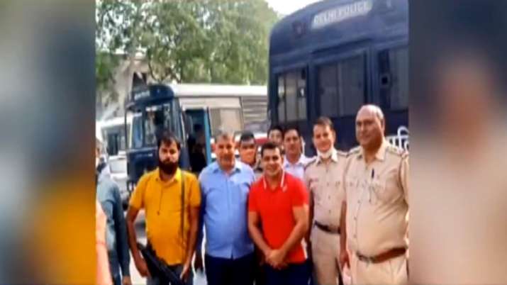 Murder accused Olympic medallist wrestler Sushil Kumar and