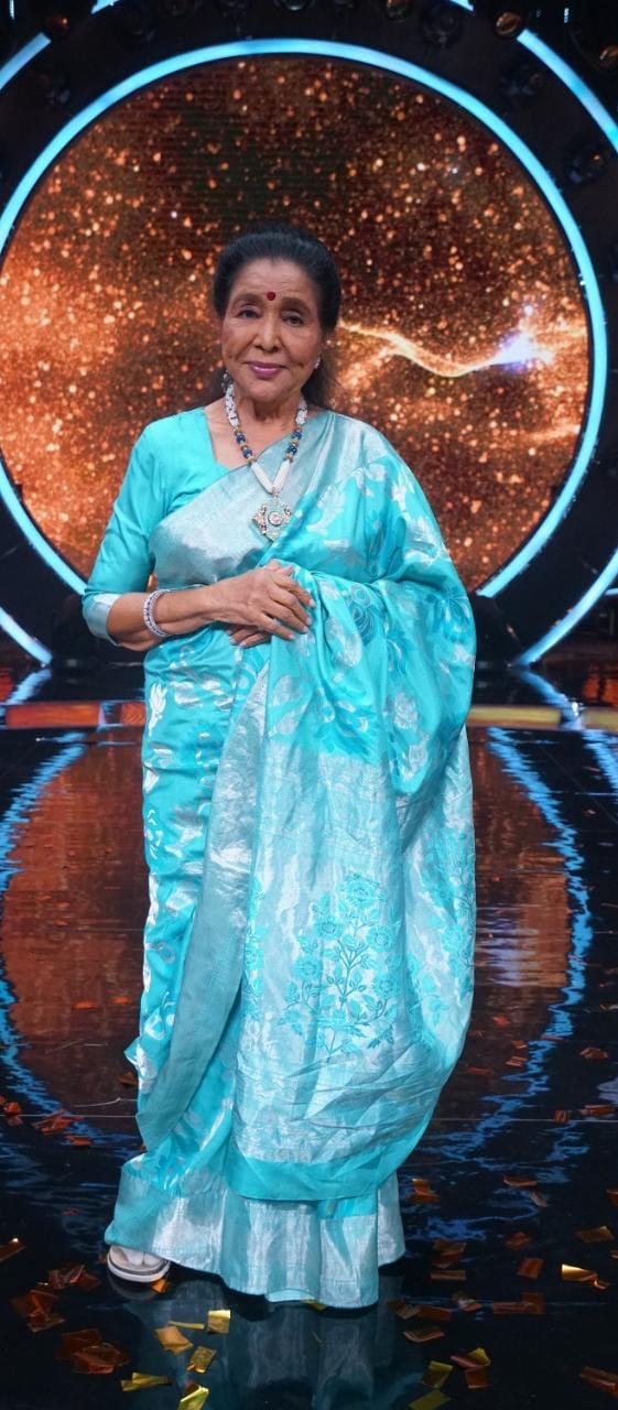 India Tv - Indian Idol 12: Legendary singer Asha Bhosle to grace the singing reality show