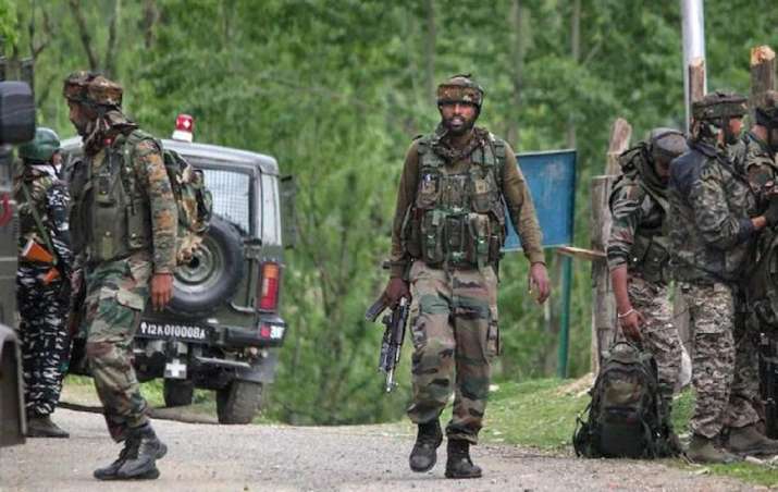 J&K: Encounter between terrorists, security forces underway in Pulwama | India News – India TV