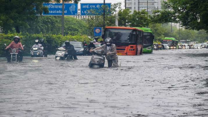 Delhi rains, Delhi weather update, Delhi monsoon, heavy rains in delhi, Delhi,Delhi rain forecast, D