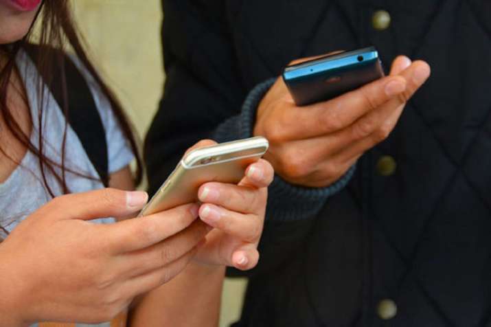Mobile call, data may become costlier: Airtel says 'won't