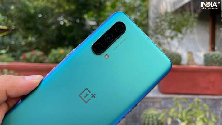 Oneplus Teams Up With Mediatek For Bringing Flagship Chipset To Nord 2 5g Technology News India Tv