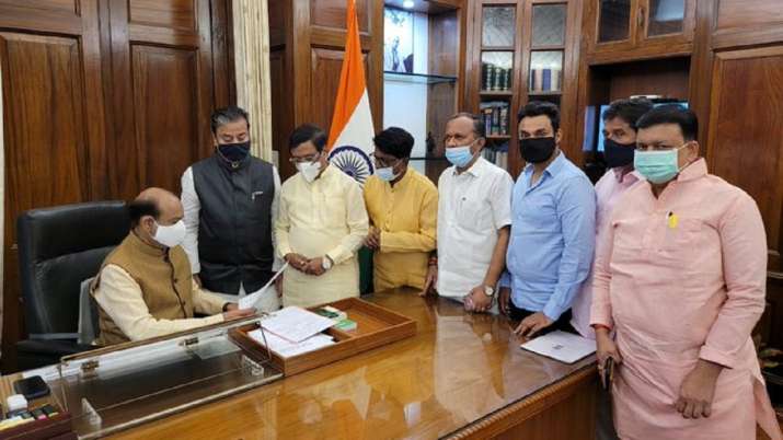 Shiv Sena MPs also met Lok Sabha Speaker Om Birla