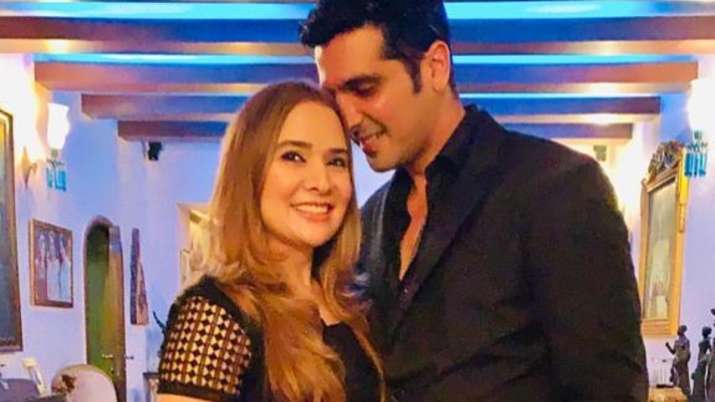 Zayed Khan shares loved-up post on Instagram, dedicates his birthday to wife Malaika