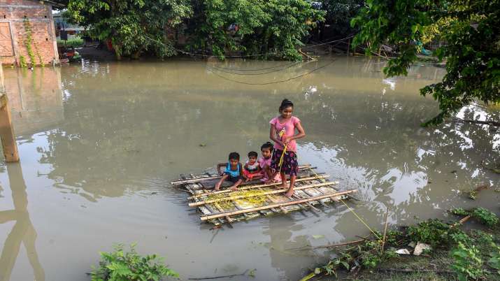 assam floods, floods in north east India, 86,000 affected, flood situation worsens, floods in India,