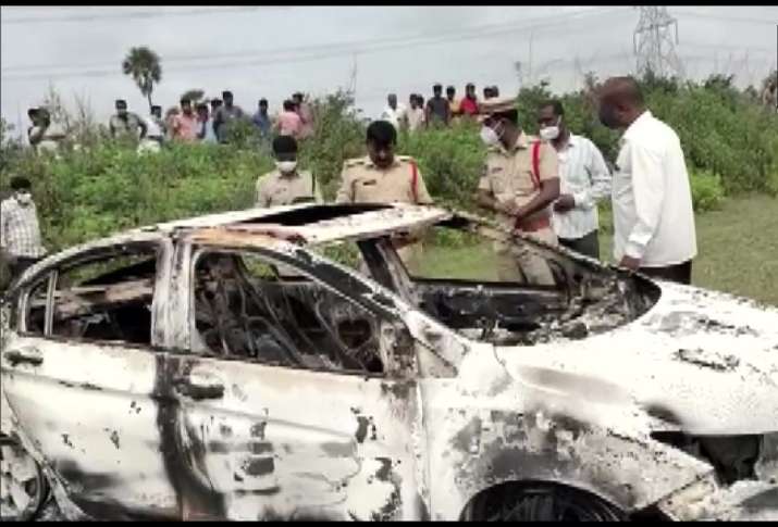 Former BJP leader, bjp leader dead, bjp leader death, burnt car trunk, Telangana, Medak district, l